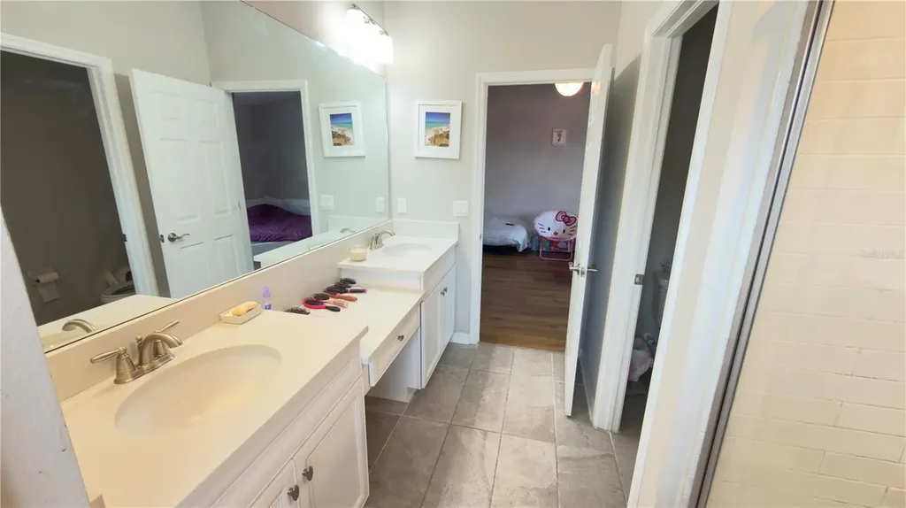 2501 Stapleford Place Wesley Chapel FL 33543