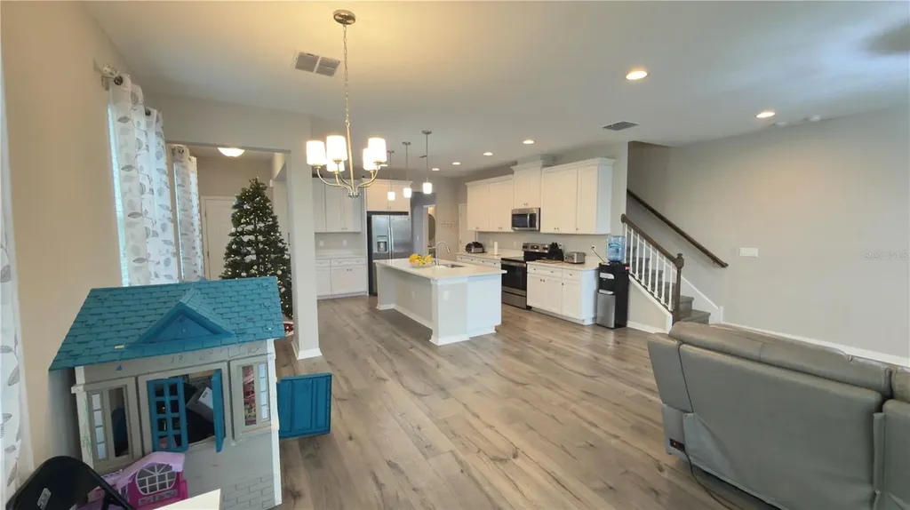 2501 Stapleford Place Wesley Chapel FL 33543