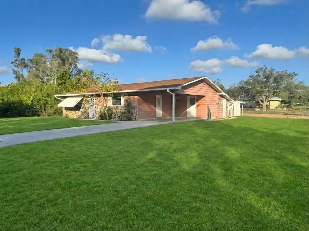 12438 Poem Avenue Punta Gorda FL 33955