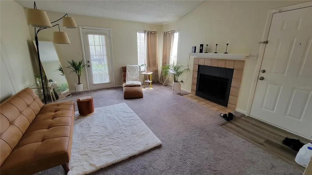 4400 Thornbriar Lane Orlando FL 32822