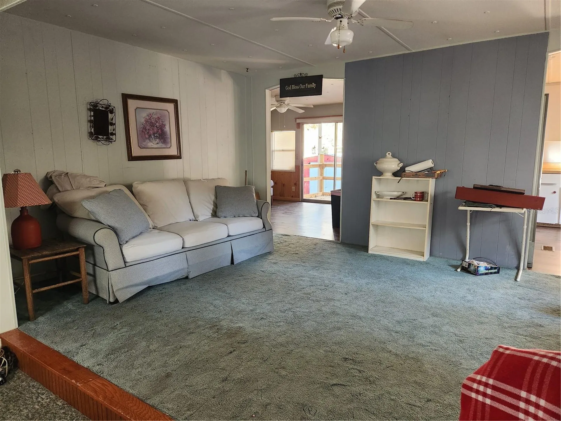 2289 Cr 436a Lake Panasoffkee FL 33538