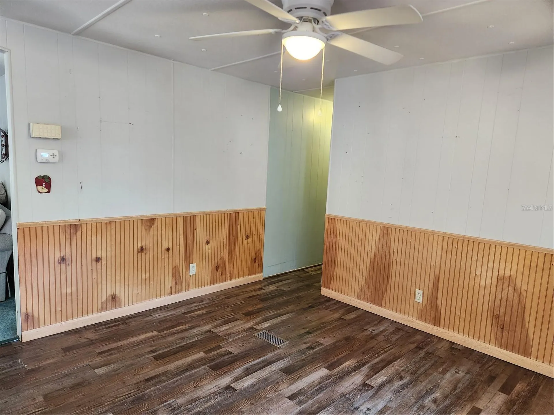 2289 Cr 436a Lake Panasoffkee FL 33538