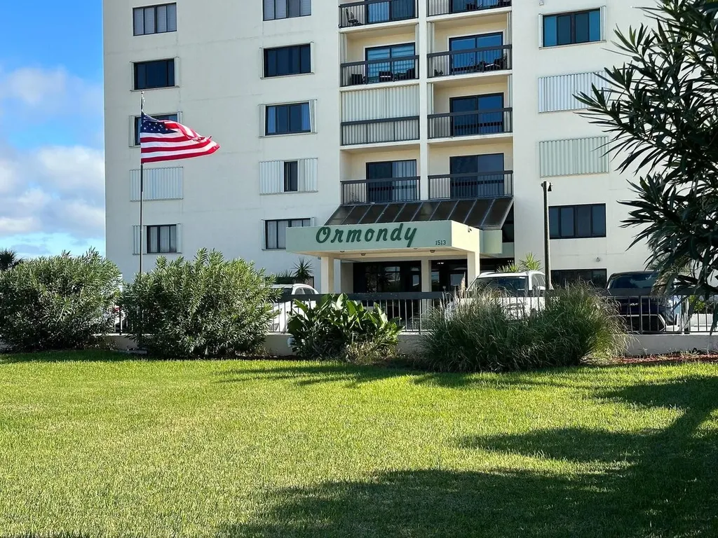 1513 Ocean Shore Boulevard Ormond Beach FL 32176