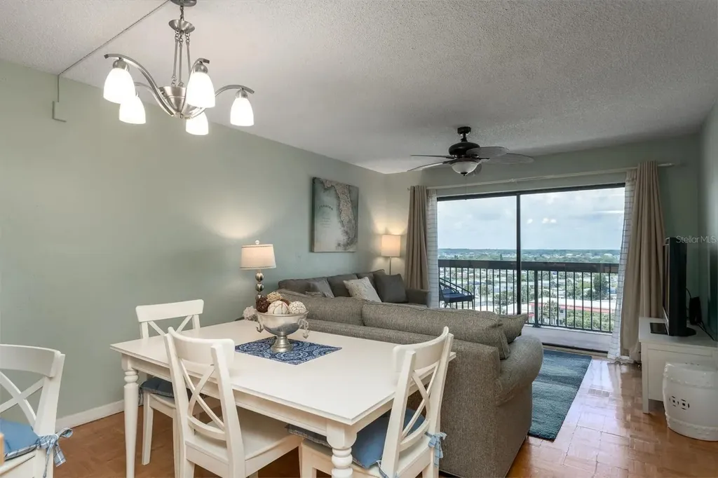 1513 Ocean Shore Boulevard Ormond Beach FL 32176