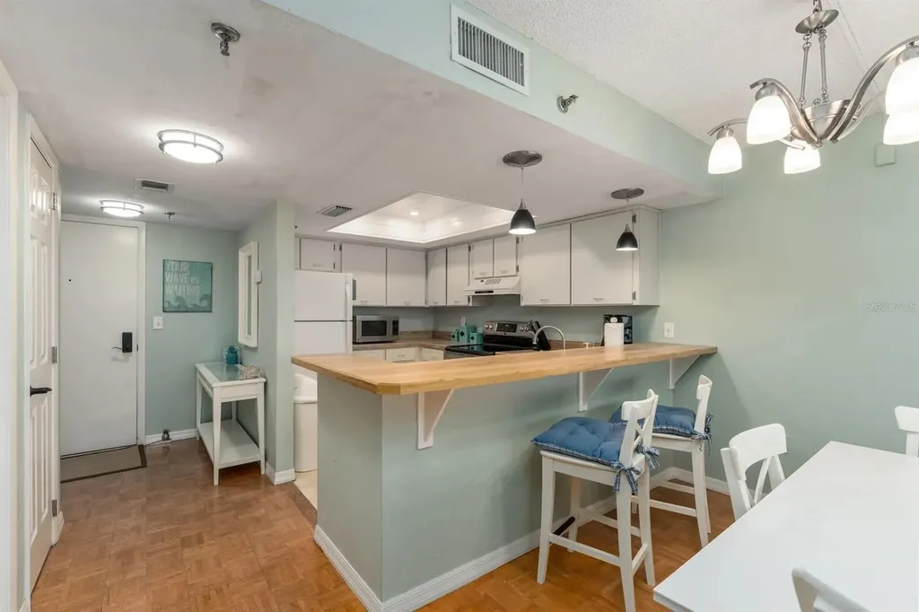1513 Ocean Shore Boulevard Ormond Beach FL 32176