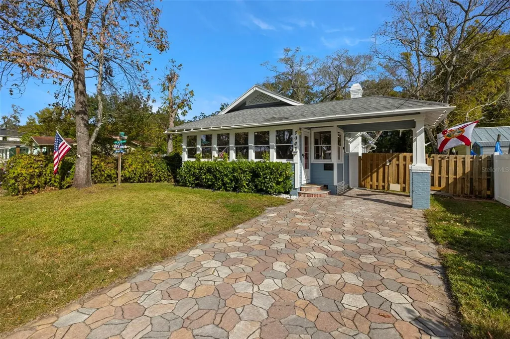 5901 N Kenneth Avenue Tampa FL 33604