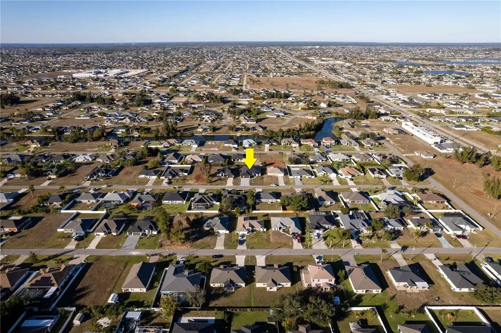 1711 SW 3rd Street Cape Coral FL 33991