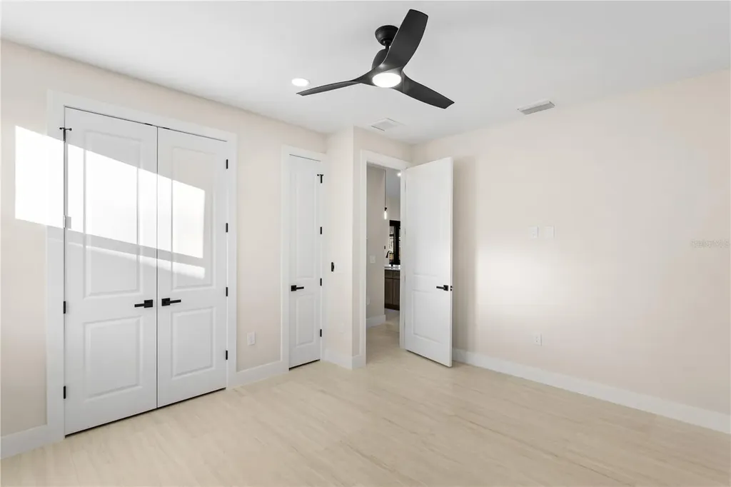 1711 SW 3rd Street Cape Coral FL 33991