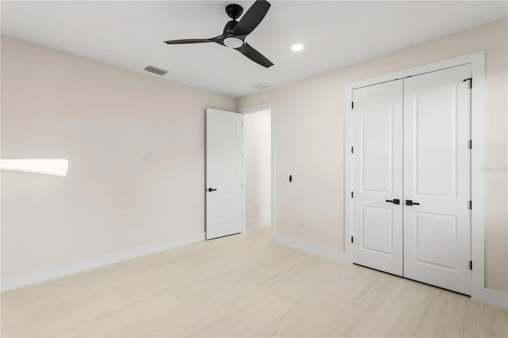 1711 SW 3rd Street Cape Coral FL 33991