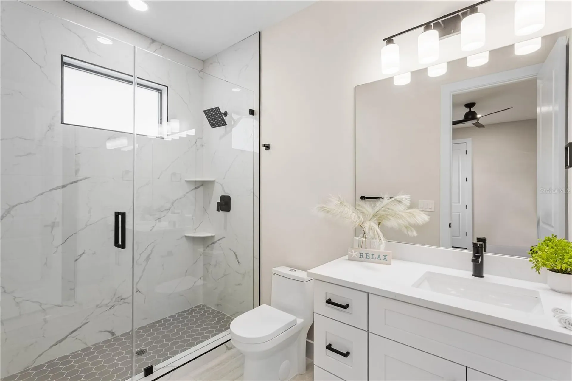 1711 SW 3rd Street Cape Coral FL 33991