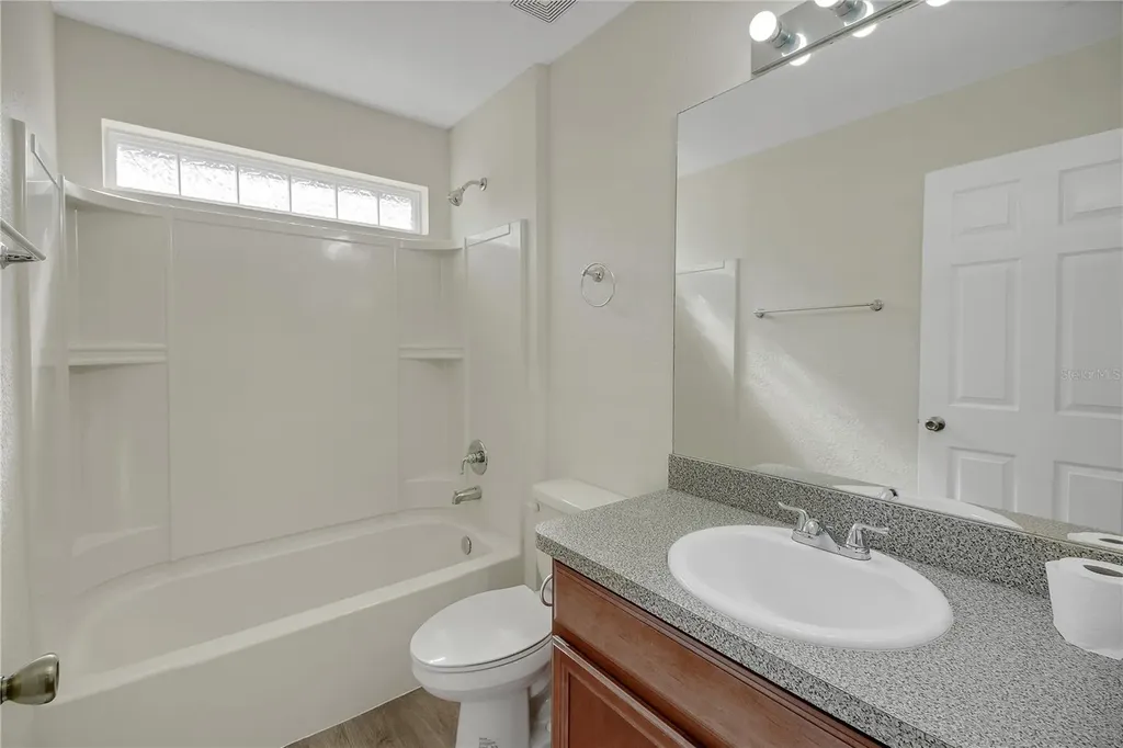 12392 NE 48th Loop Oxford FL 34484