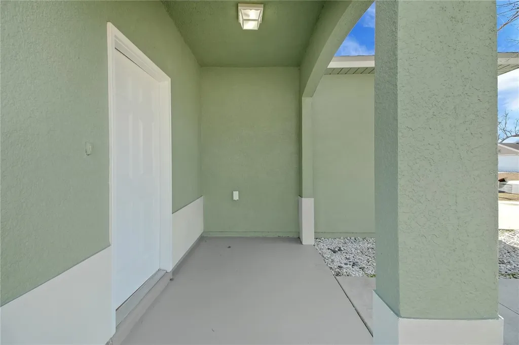 12392 NE 48th Loop Oxford FL 34484