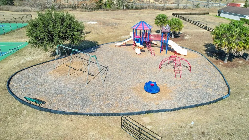 12392 NE 48th Loop Oxford FL 34484