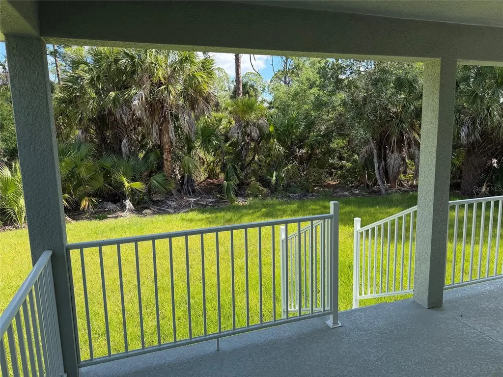 17532 Robinson Avenue Port Charlotte FL 33948
