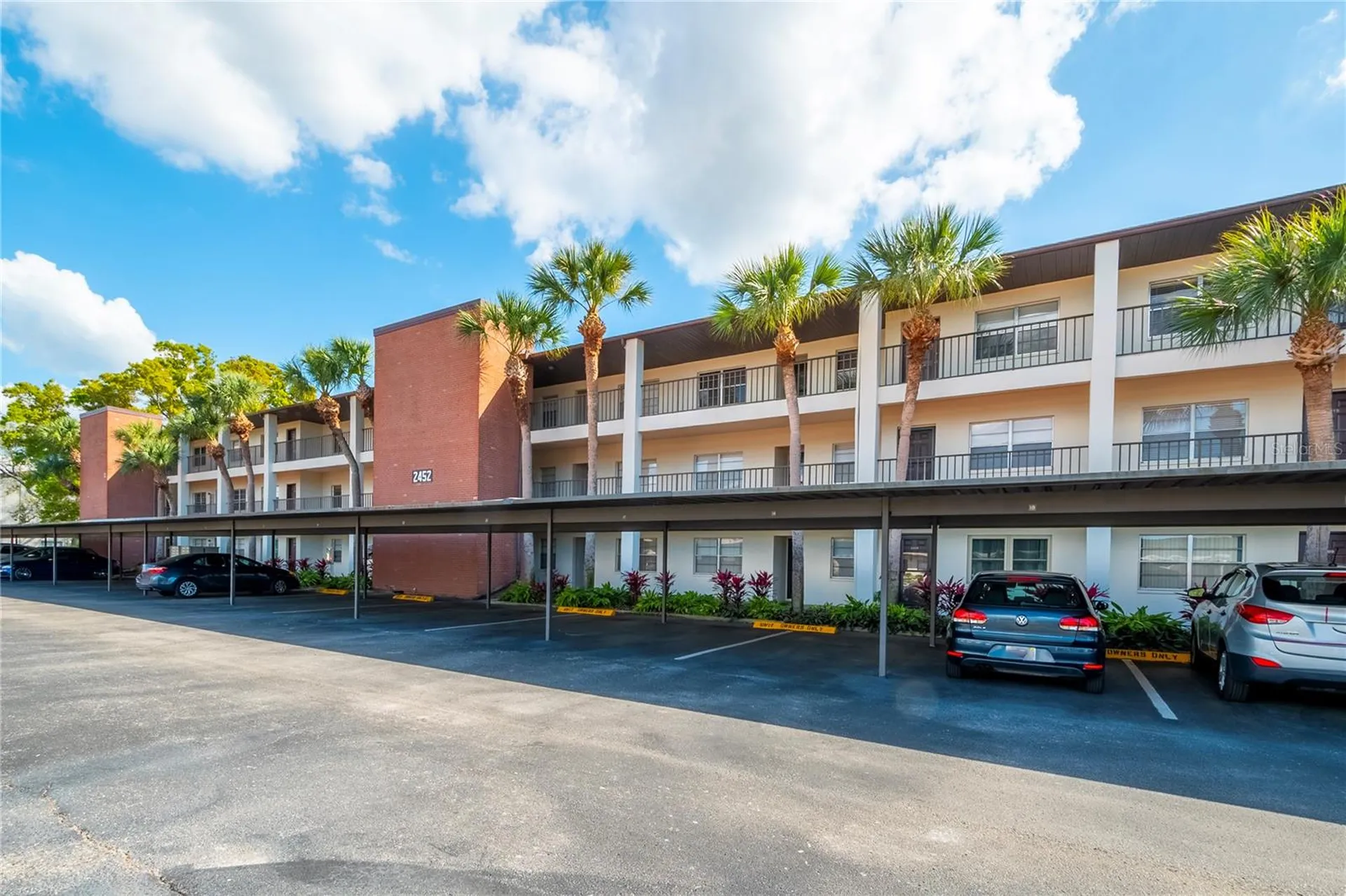 2452 Enterprise Road Clearwater FL 33763