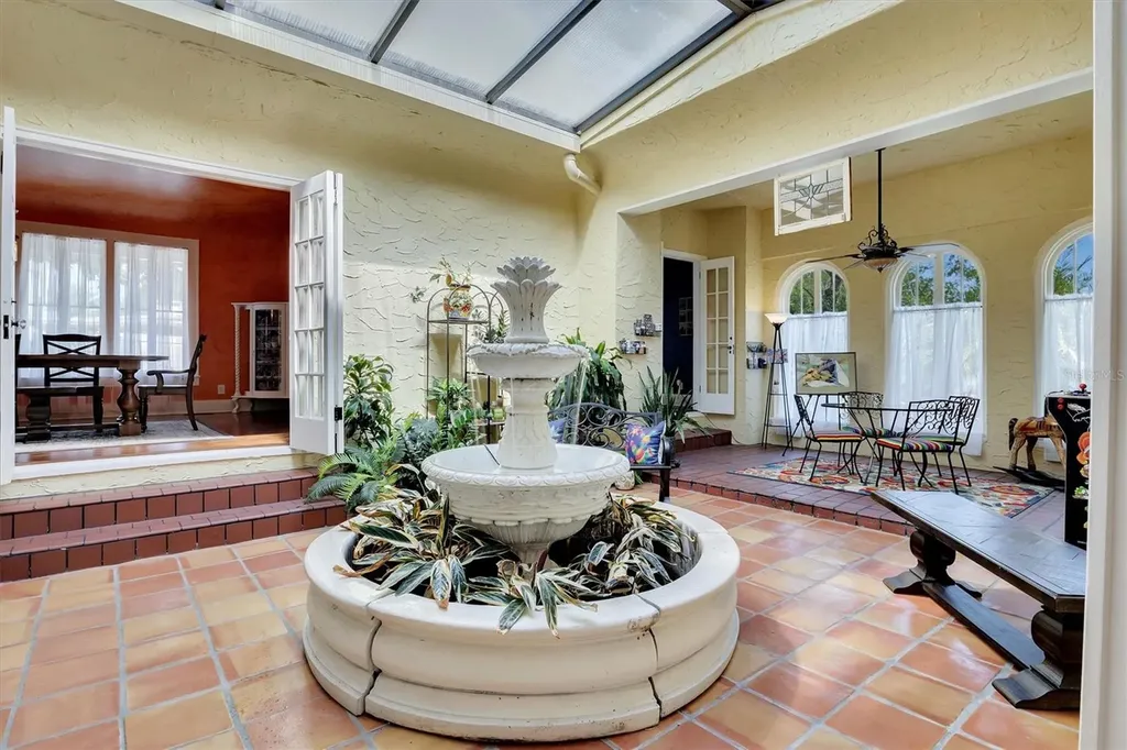 845 E Edgewood Drive Lakeland FL 33803