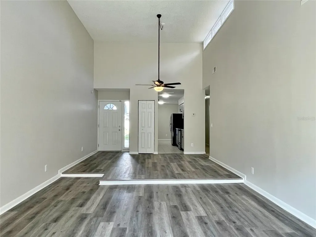702 Saint Matthew Circle Altamonte Springs FL 32714