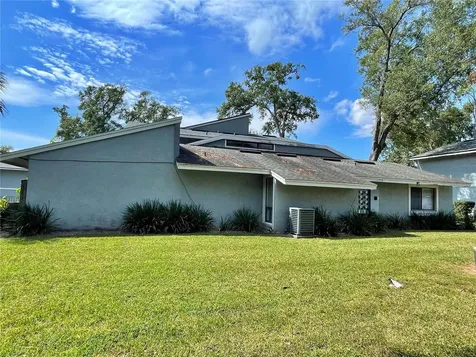 702 Saint Matthew Circle Altamonte Springs FL 32714