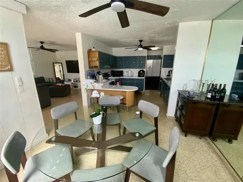 A 1, Villas Del Parque Y Estancias Guaynabo PR 00969