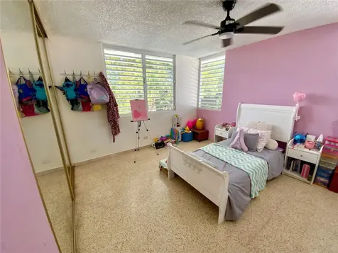 A 1, Villas Del Parque Y Estancias Guaynabo PR 00969