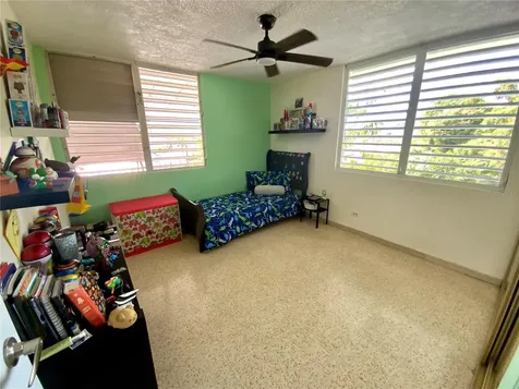 A 1, Villas Del Parque Y Estancias Guaynabo PR 00969