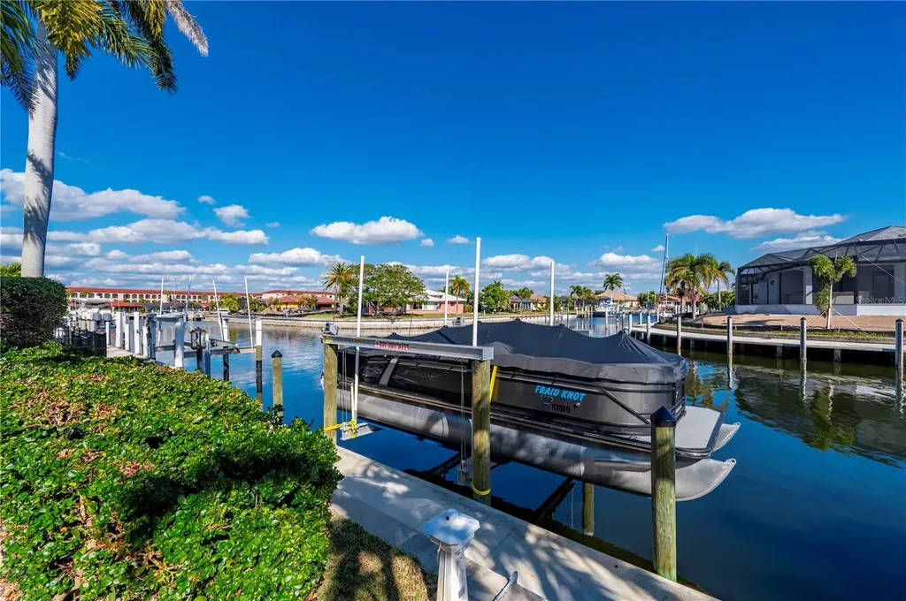 48 Colony Point Drive Punta Gorda FL 33950