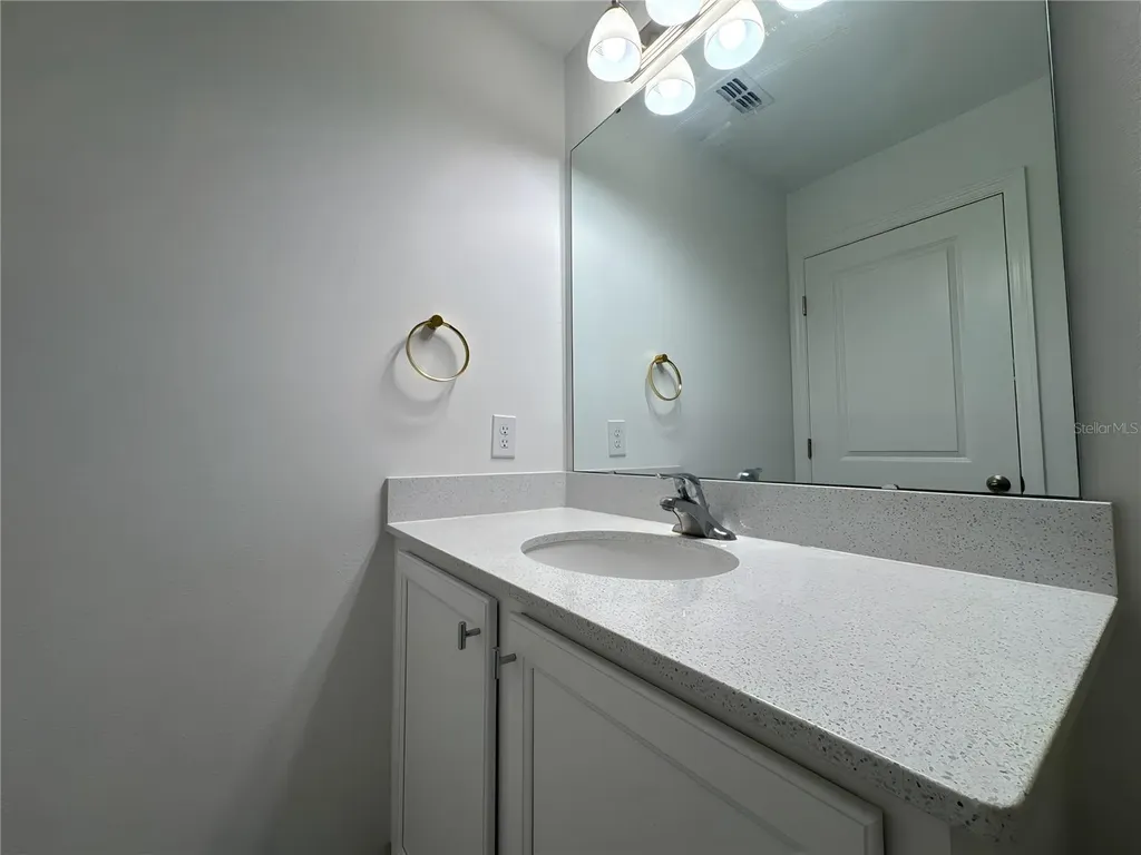 2962 Voyager Avenue St Cloud FL 34771