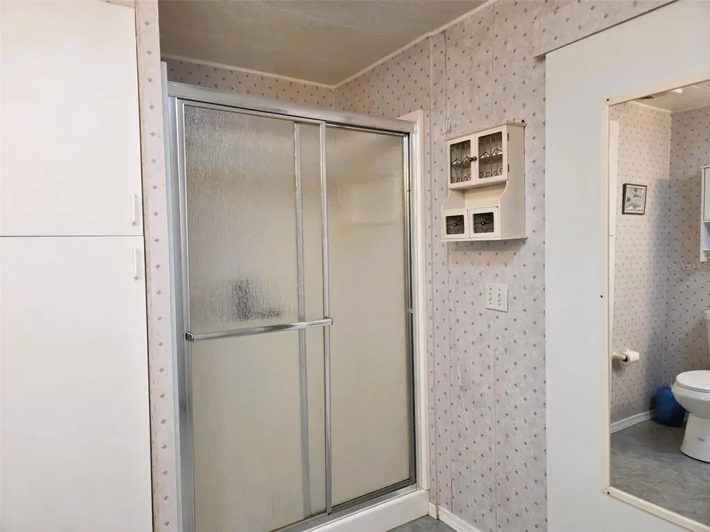 302 Oakwood Boulevard W Sarasota FL 34237