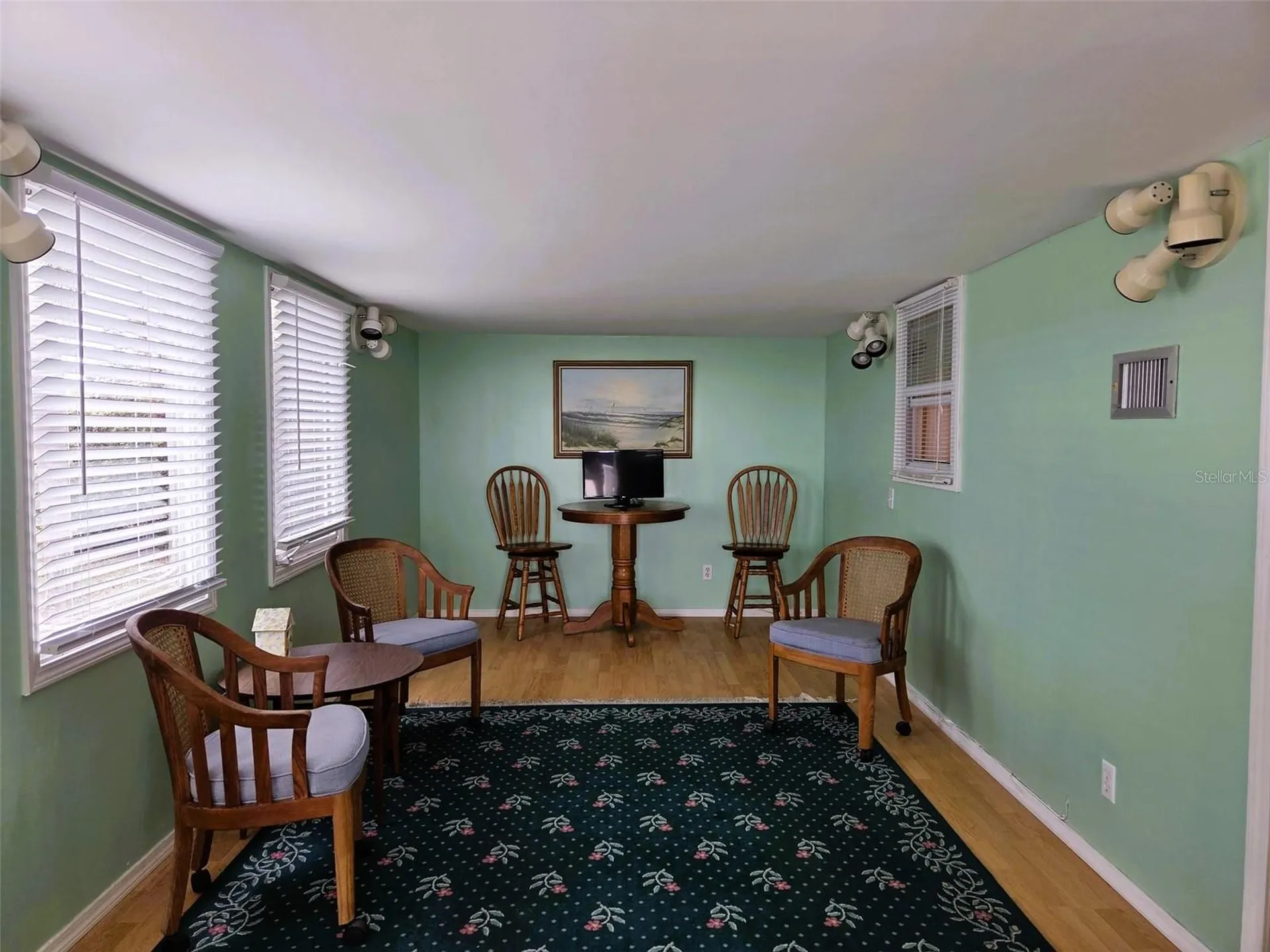 302 Oakwood Boulevard W Sarasota FL 34237
