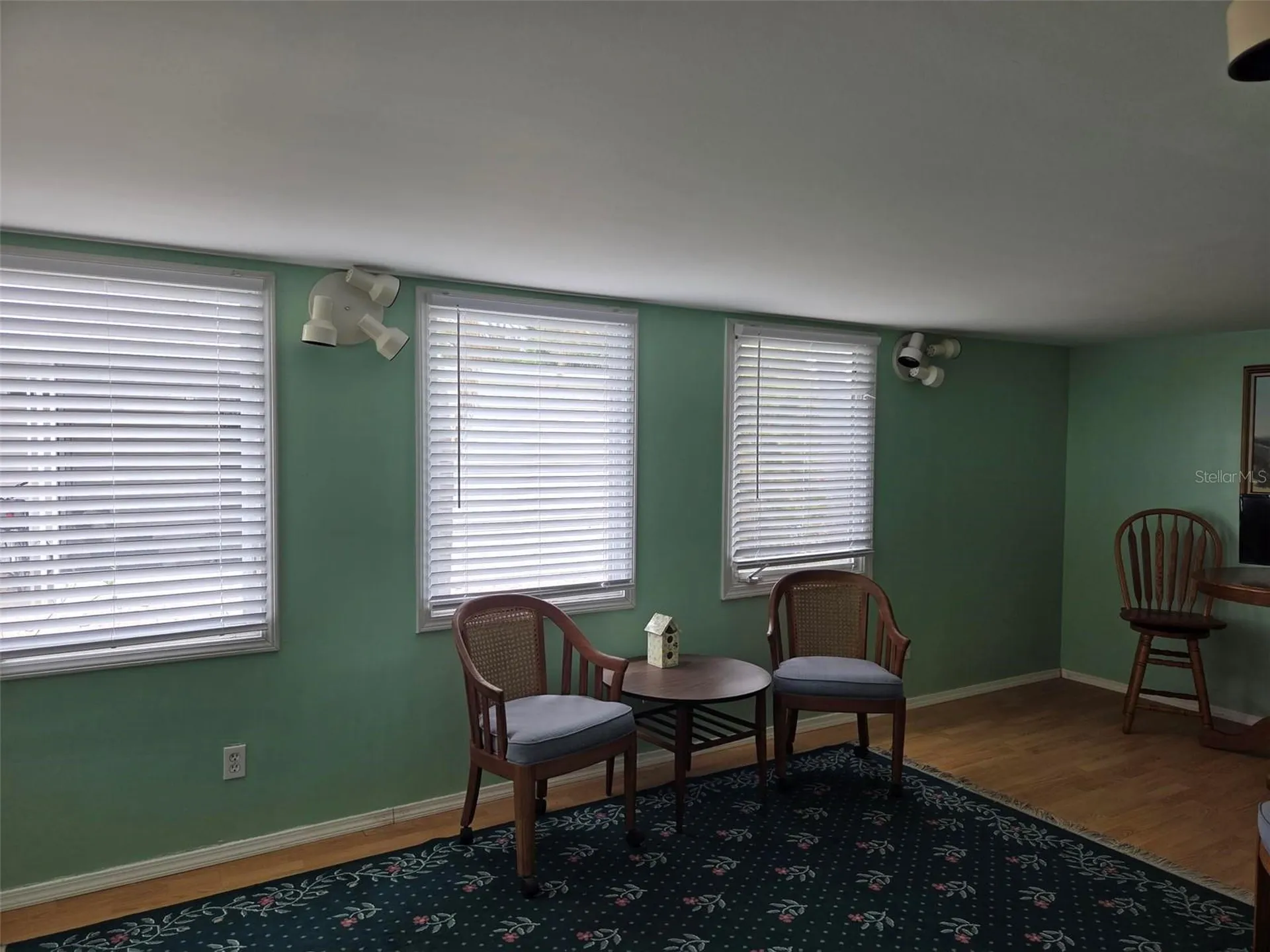 302 Oakwood Boulevard W Sarasota FL 34237