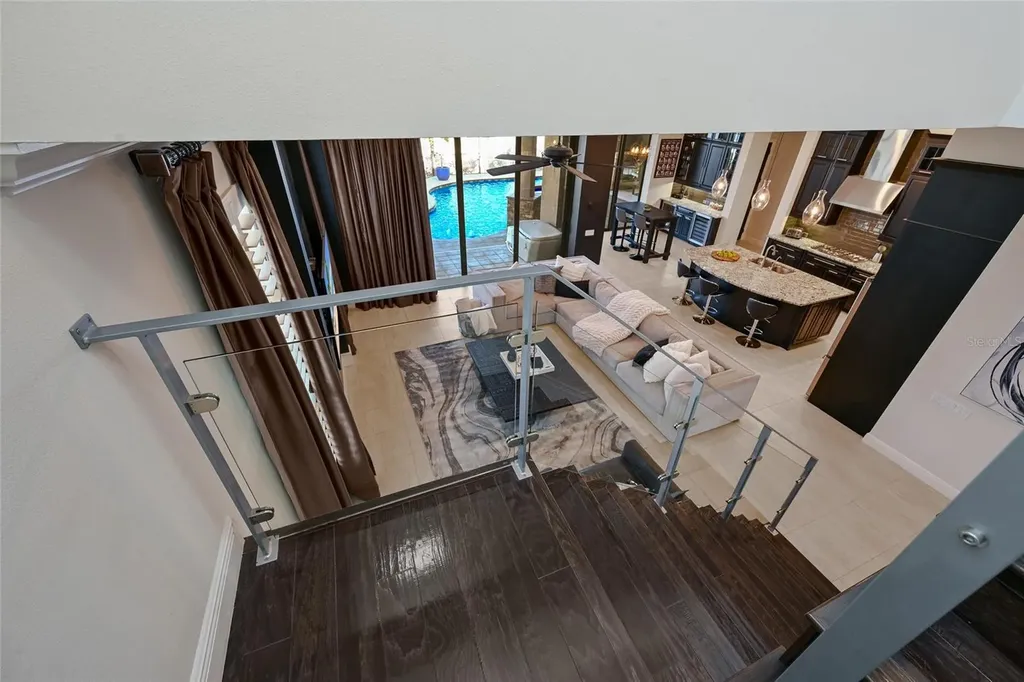 512 Mast Drive Bradenton FL 34208