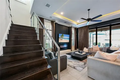 512 Mast Drive Bradenton FL 34208
