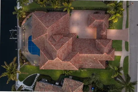 512 Mast Drive Bradenton FL 34208