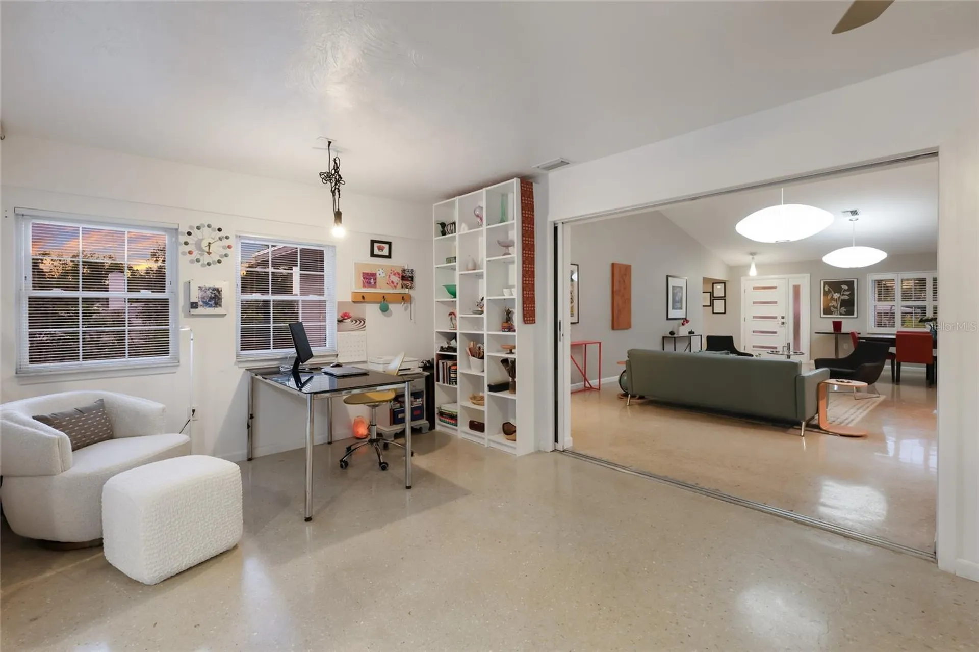 428 Sapphire Drive Sarasota FL 34234