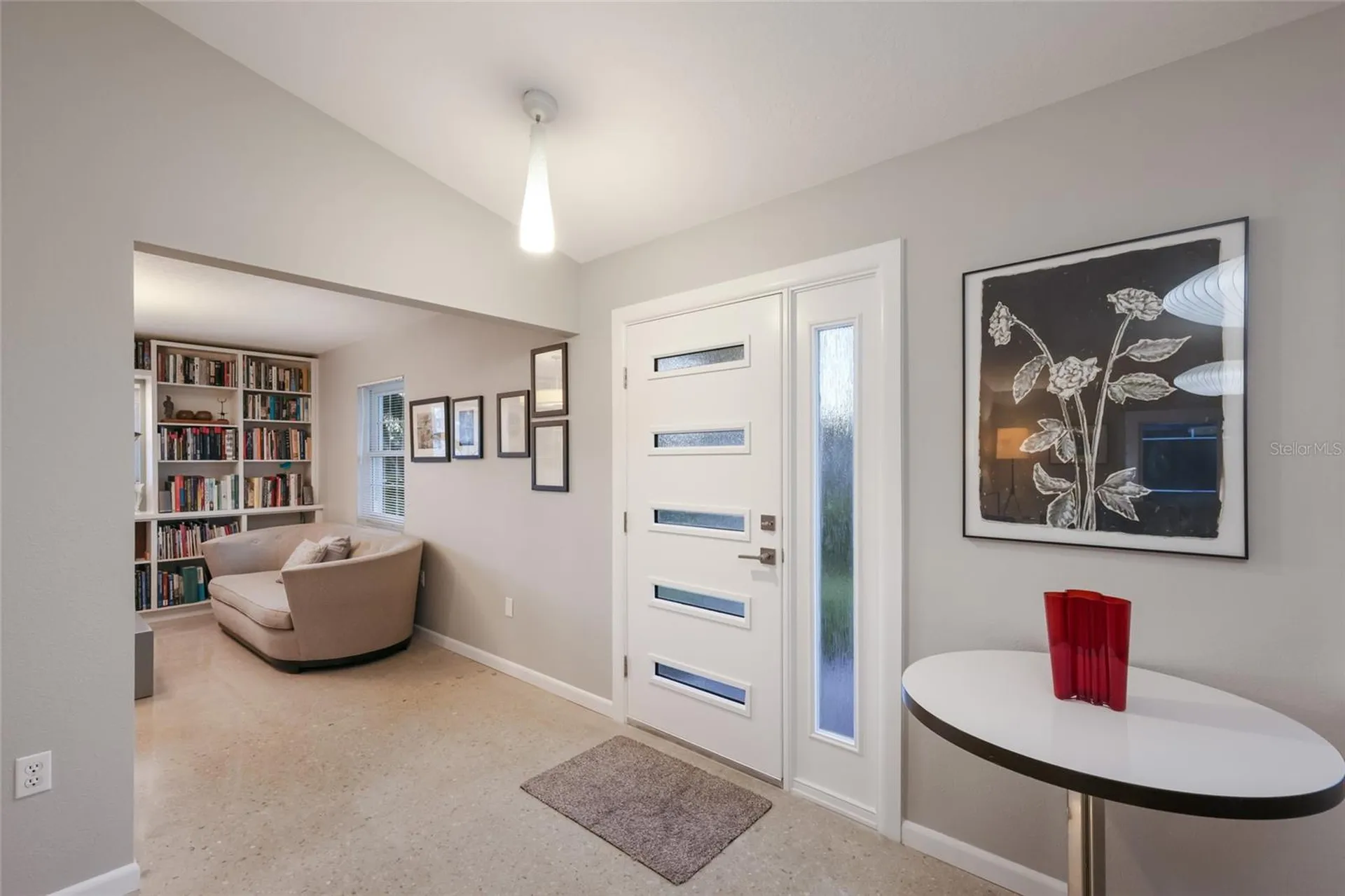 428 Sapphire Drive Sarasota FL 34234