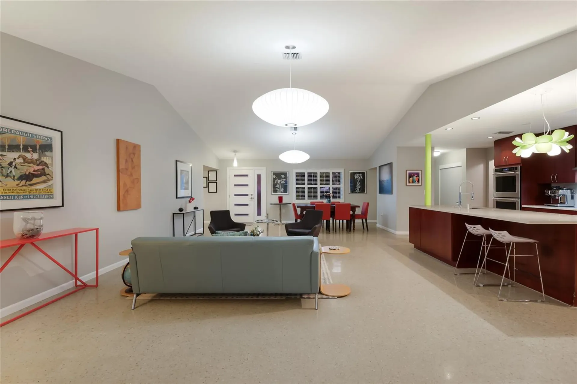 428 Sapphire Drive Sarasota FL 34234