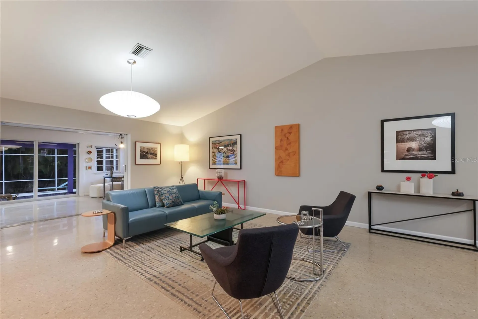 428 Sapphire Drive Sarasota FL 34234