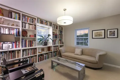 428 Sapphire Drive Sarasota FL 34234