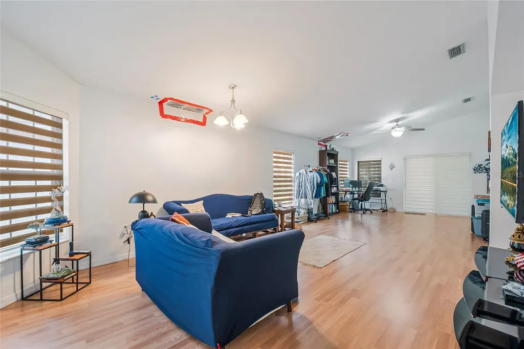 172 Acadia Drive Kissimmee FL 34759