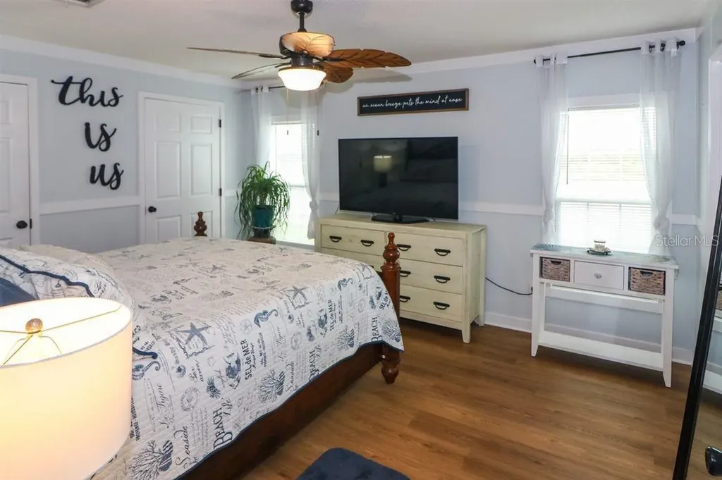 12116 SW County Road 769 Lake Suzy FL 34269