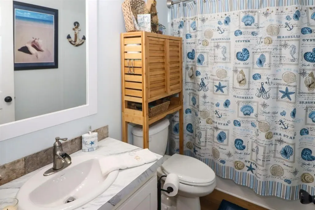 12116 SW County Road 769 Lake Suzy FL 34269