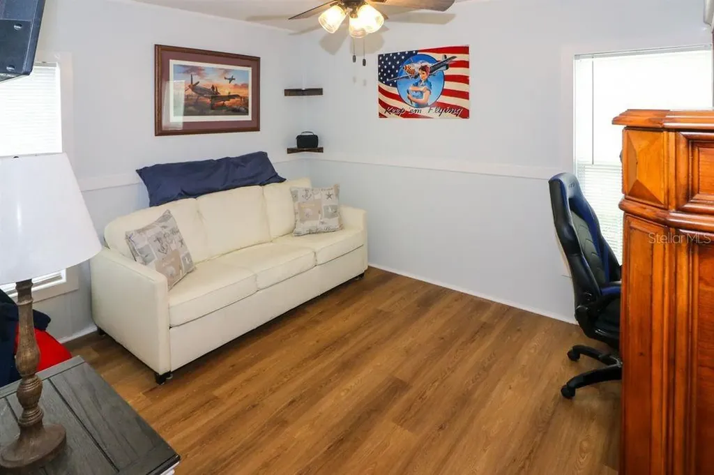 12116 SW County Road 769 Lake Suzy FL 34269