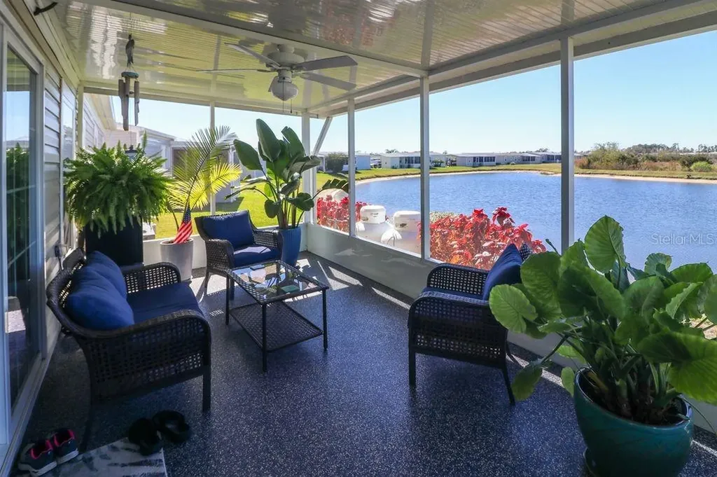 12116 SW County Road 769 Lake Suzy FL 34269