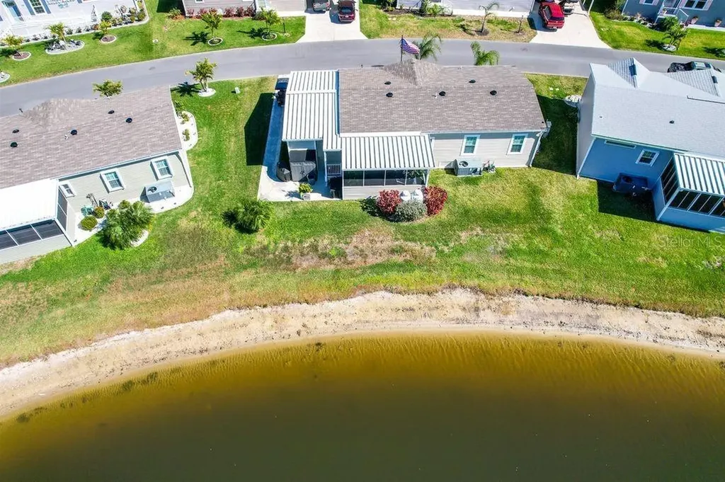 12116 SW County Road 769 Lake Suzy FL 34269