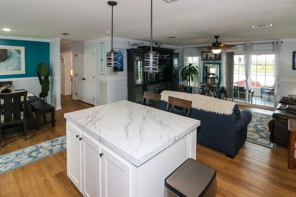 12116 SW County Road 769 Lake Suzy FL 34269