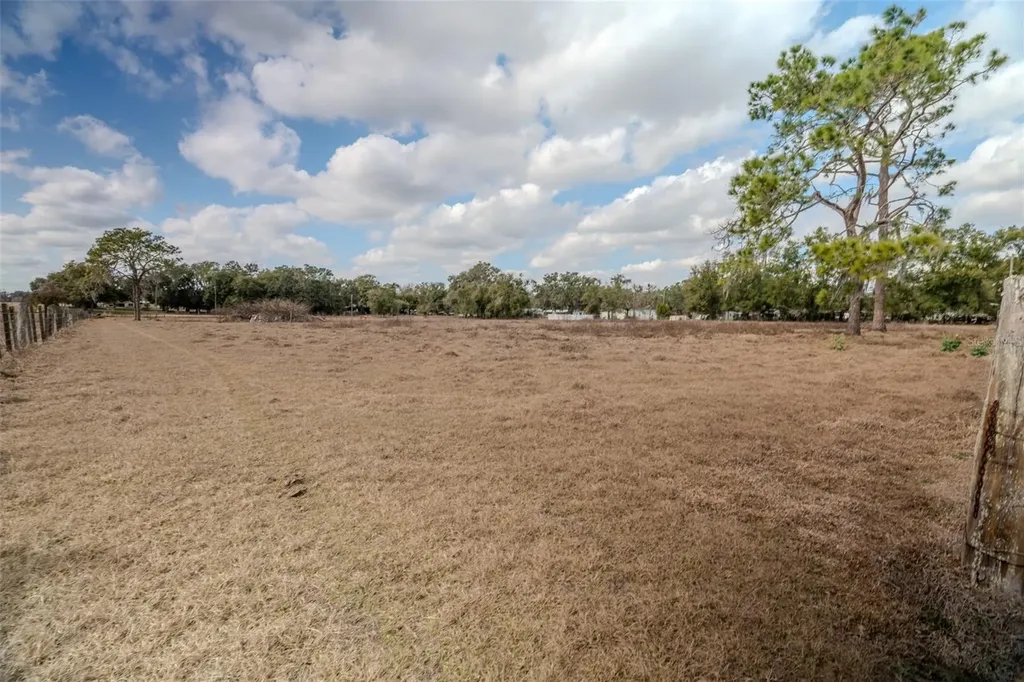 36630 Sunshine Road Zephyrhills FL 33541