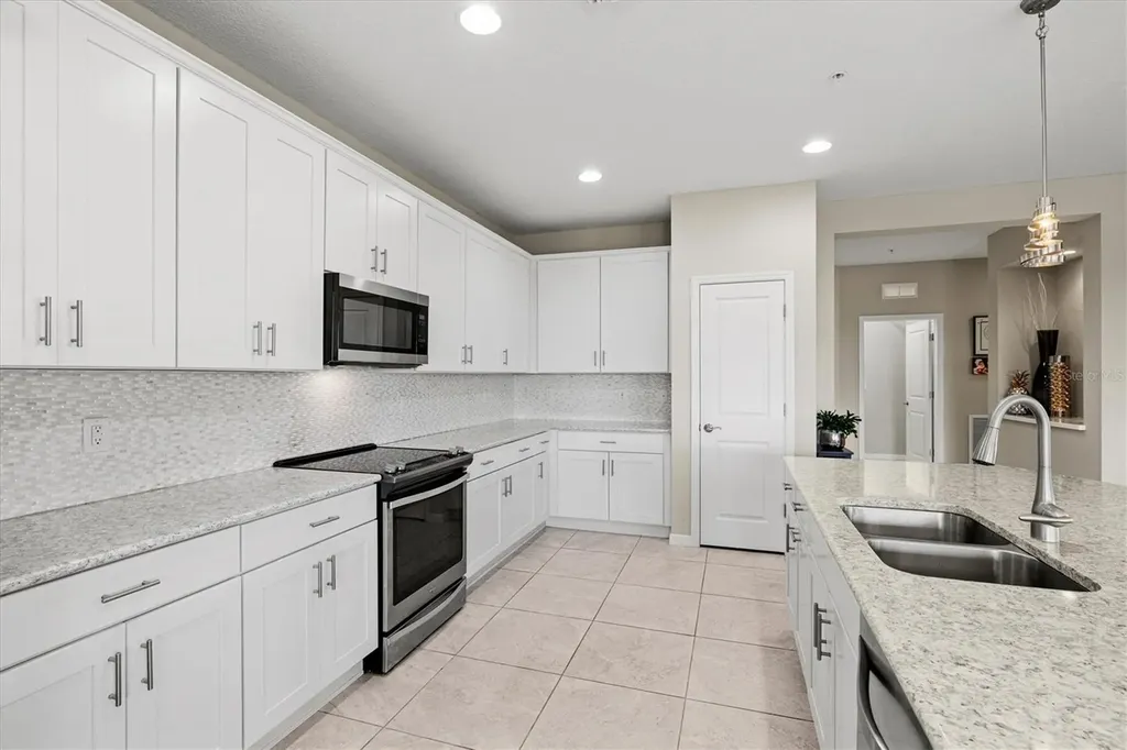 23516 Awabuki Drive Venice FL 34293