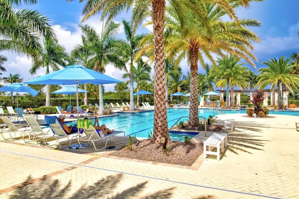 23516 Awabuki Drive Venice FL 34293