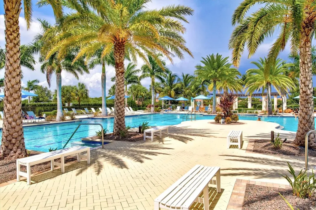23516 Awabuki Drive Venice FL 34293
