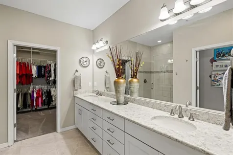 23516 Awabuki Drive Venice FL 34293